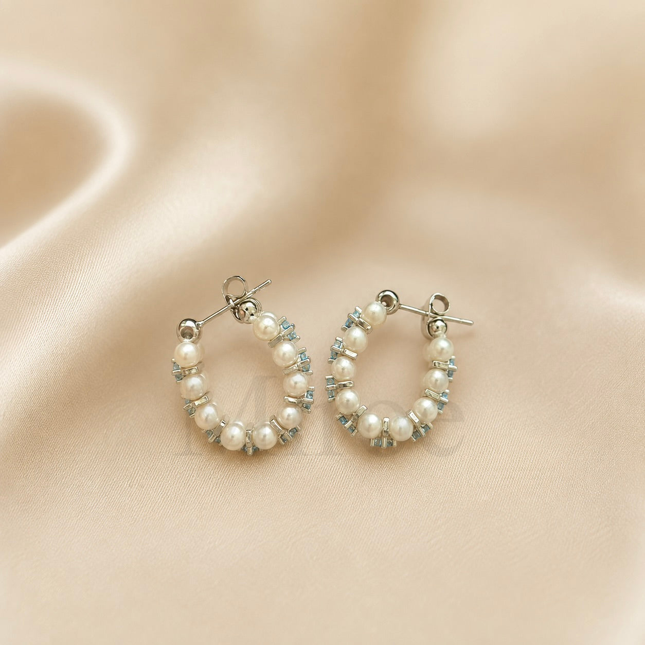 Aurora Round Freshwater Pearl Hoop Earrings