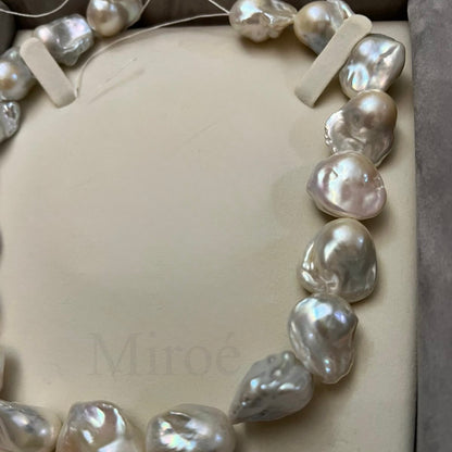 22mm Fan Baroque Pearl Necklace | Men’s Baroque Collection