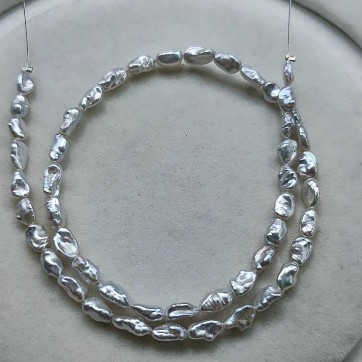 7-8mm "Crushed Silver" Tone Fishtail Baroque Pearl Necklace
