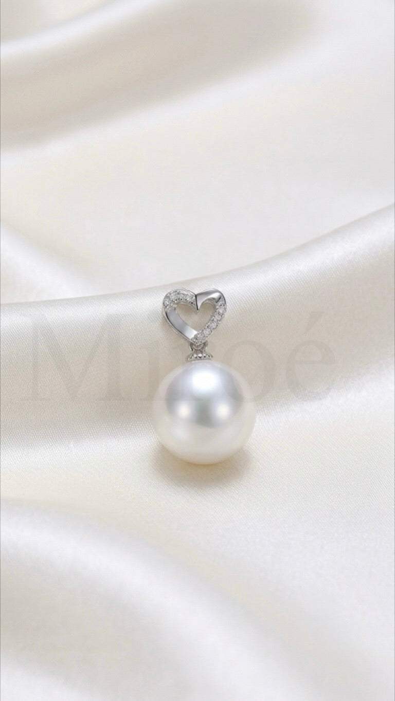 13mm Edison Freshwater White Pearl Heart Pendant