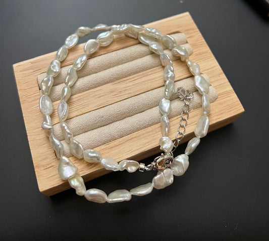 7-8mm "Crushed Silver" Tone Fishtail Baroque Pearl Necklace