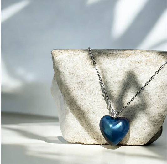 13-14mm Ocean Blue Heart Pearl Pendant Necklace