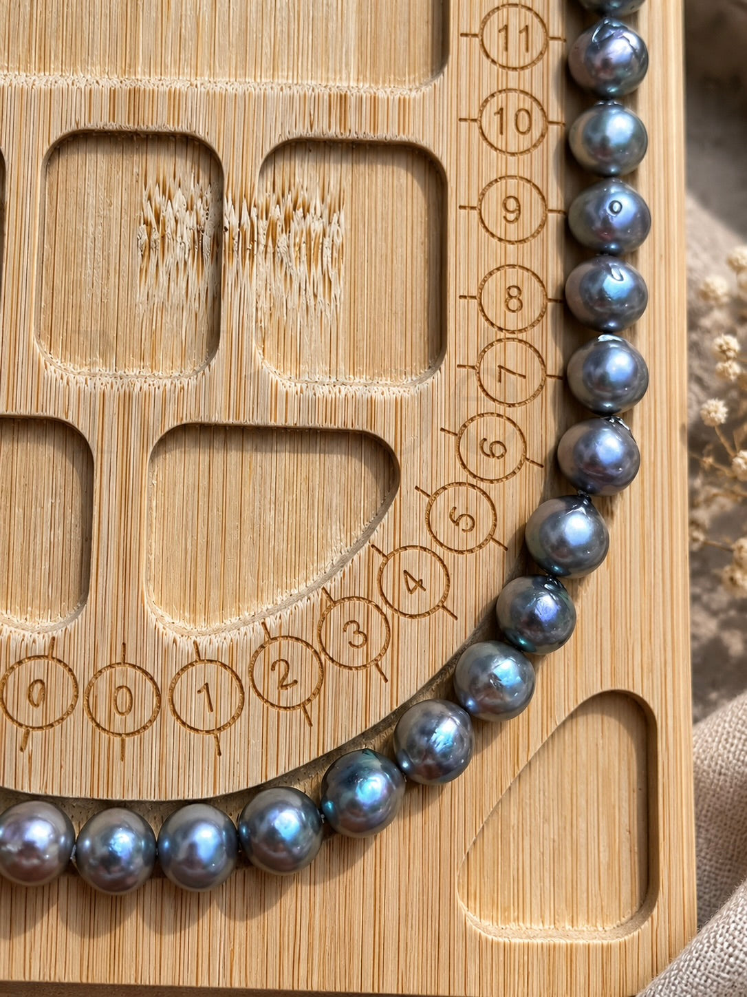 8mm Japanese Baroque Madama Pearl Necklace | Silver Grey