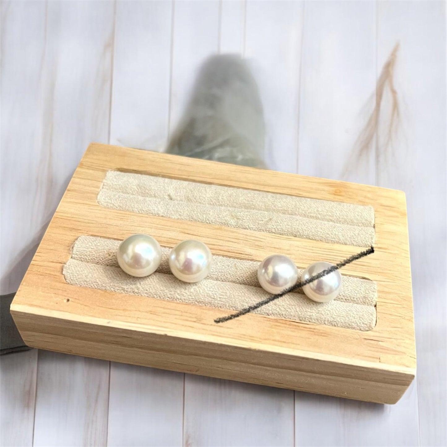 9.8mm 乾枯玫瑰色系賽澳白珍珠耳環