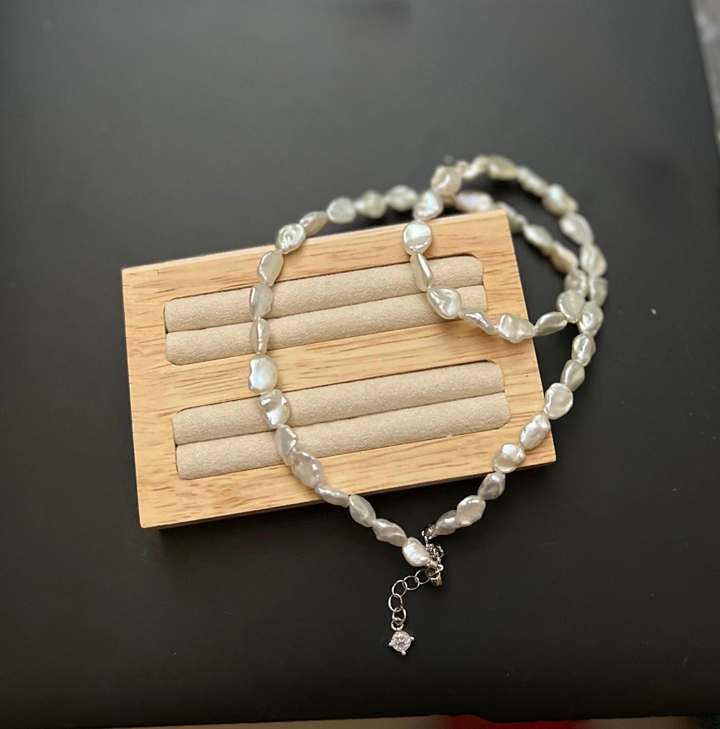 7-8mm "Crushed Silver" Tone Fishtail Baroque Pearl Necklace