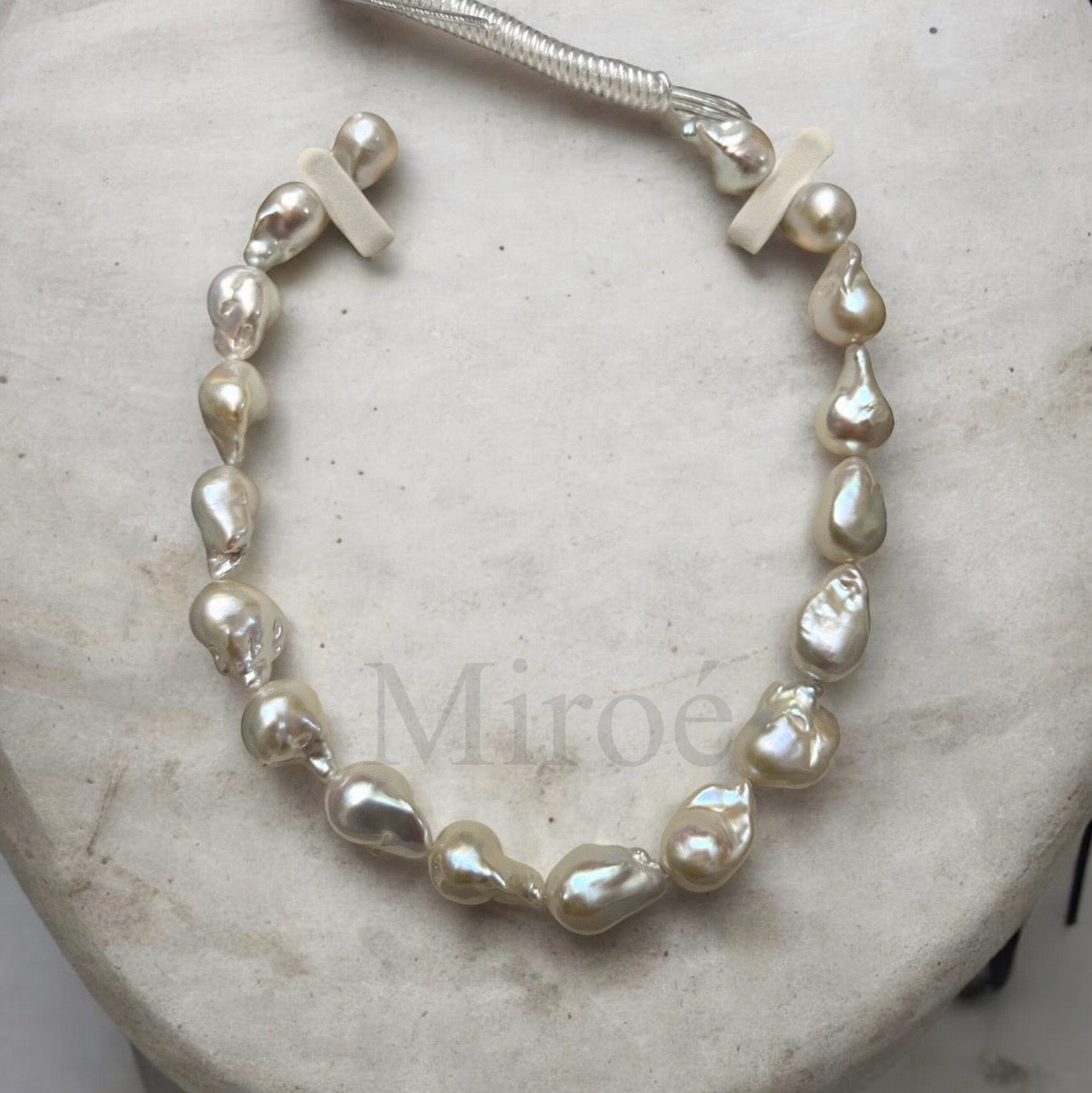 23-25mm 強光巴洛克珍珠頸鏈