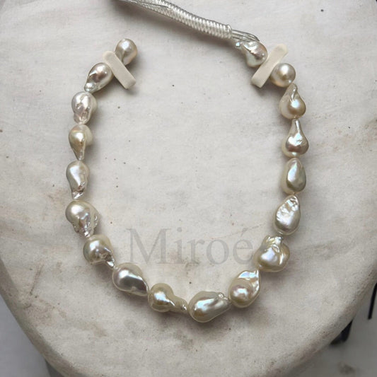 23-25mm 強光巴洛克珍珠頸鏈