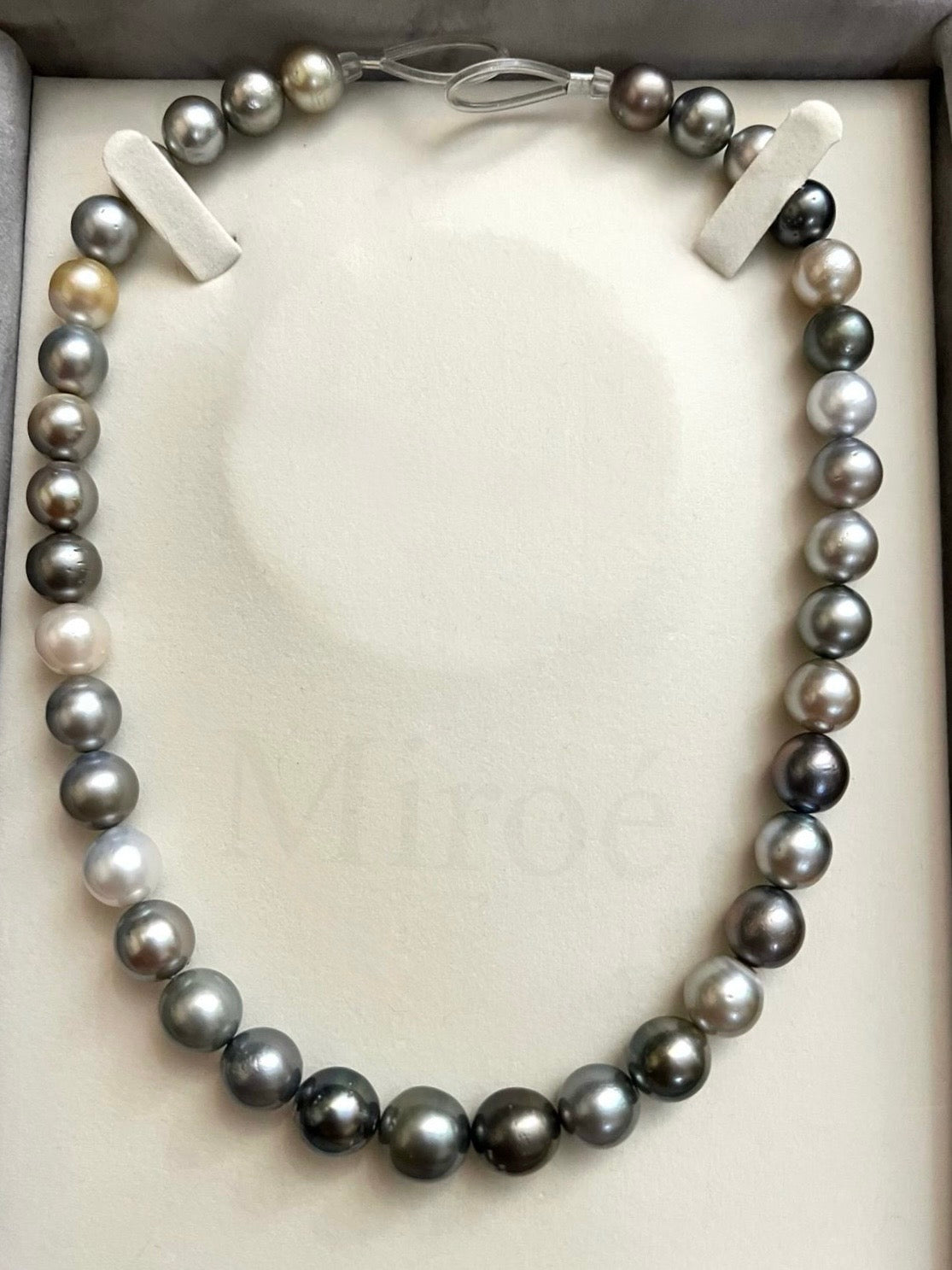 9-11mm 銀灰系混色大溪地珍珠頸鏈