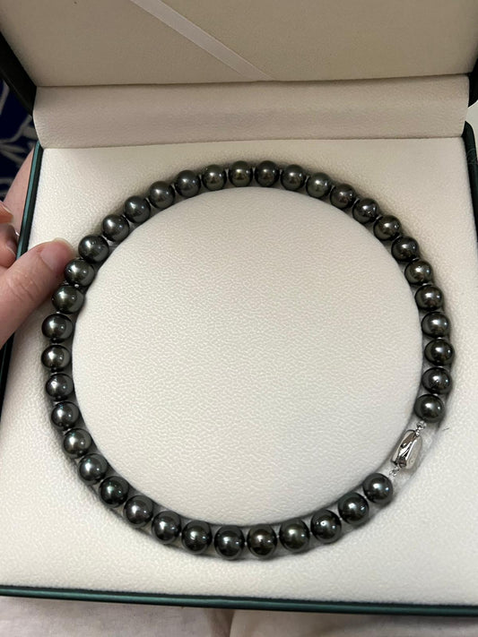 10-12mm Round Peacock Green Tahitian Pearl Necklace