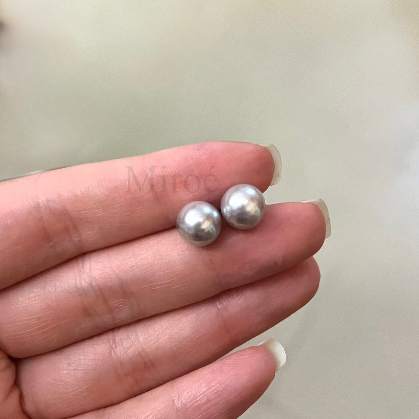 8mm Gray Tone Seawater Shintama Pearl Earrings