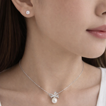 Japanese Akoya Pearl Set｜6–6.5mm Pink Earrings & 7–8mm White Pendant